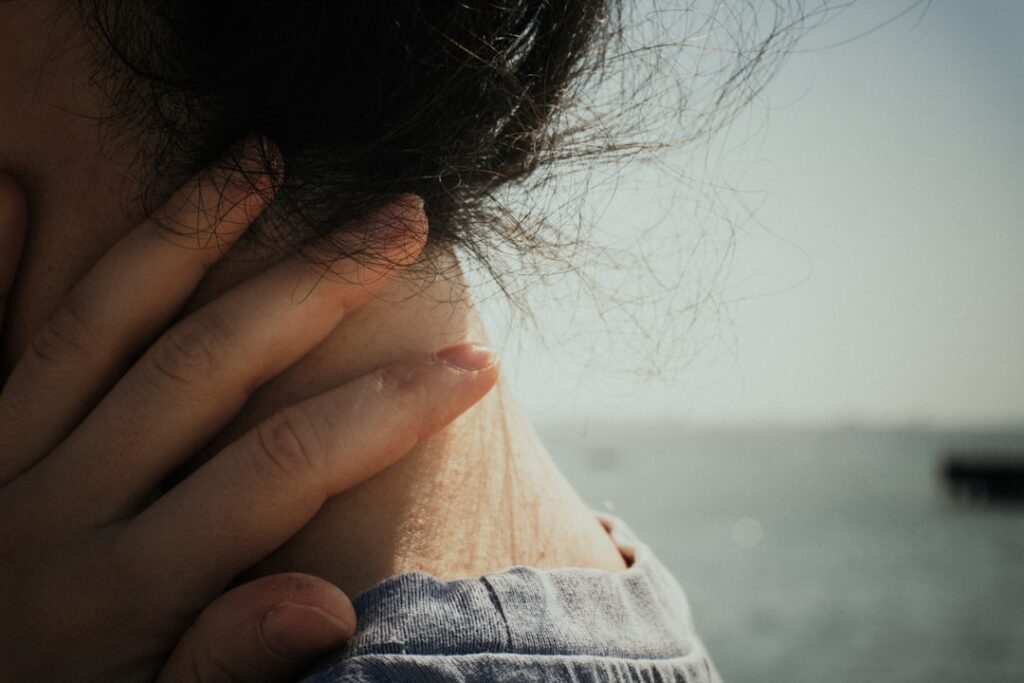 Photo neck pain